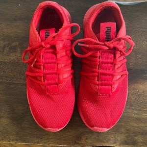 Puma red boys shoes GUC size 4